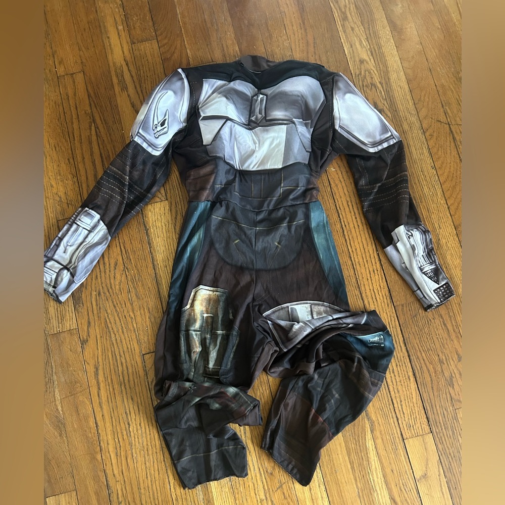 Kids Silver and Black Space Armor Costume - Brand Not Specified